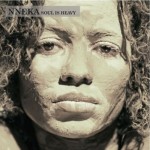 nneka-soul-is-heavy-okladka