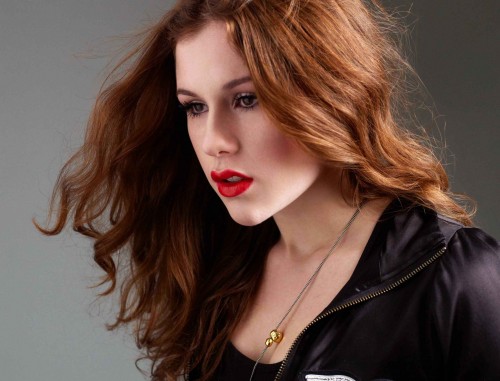 Photoshoot-katy-b-24029156-2560-1954