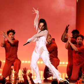 Rosalía Grammy 2020 Live