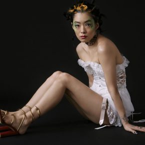 Rina Sawayama - Dance In The Dark