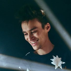 Jacob Collier - He Won't Hold You