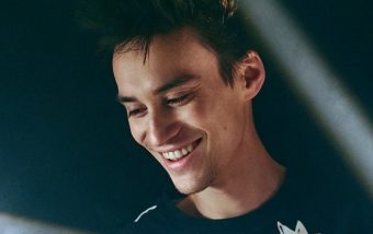 Jacob Collier - He Won't Hold You
