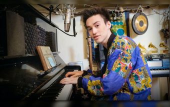Jacob Collier - Running Outta Love