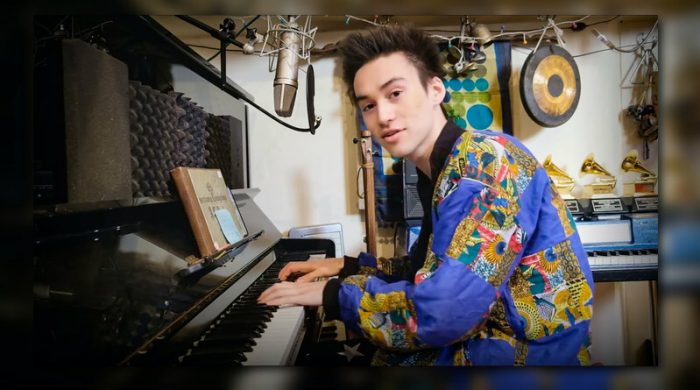 Jacob Collier - Running Outta Love